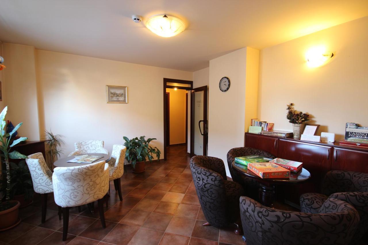 Bizev Hotel Bansko Eksteriør billede